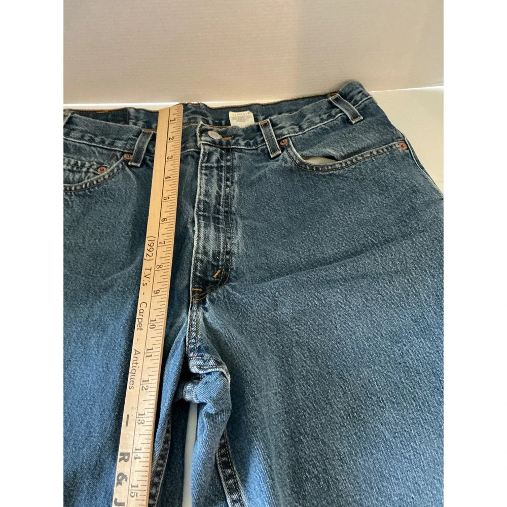 Levis preowned these